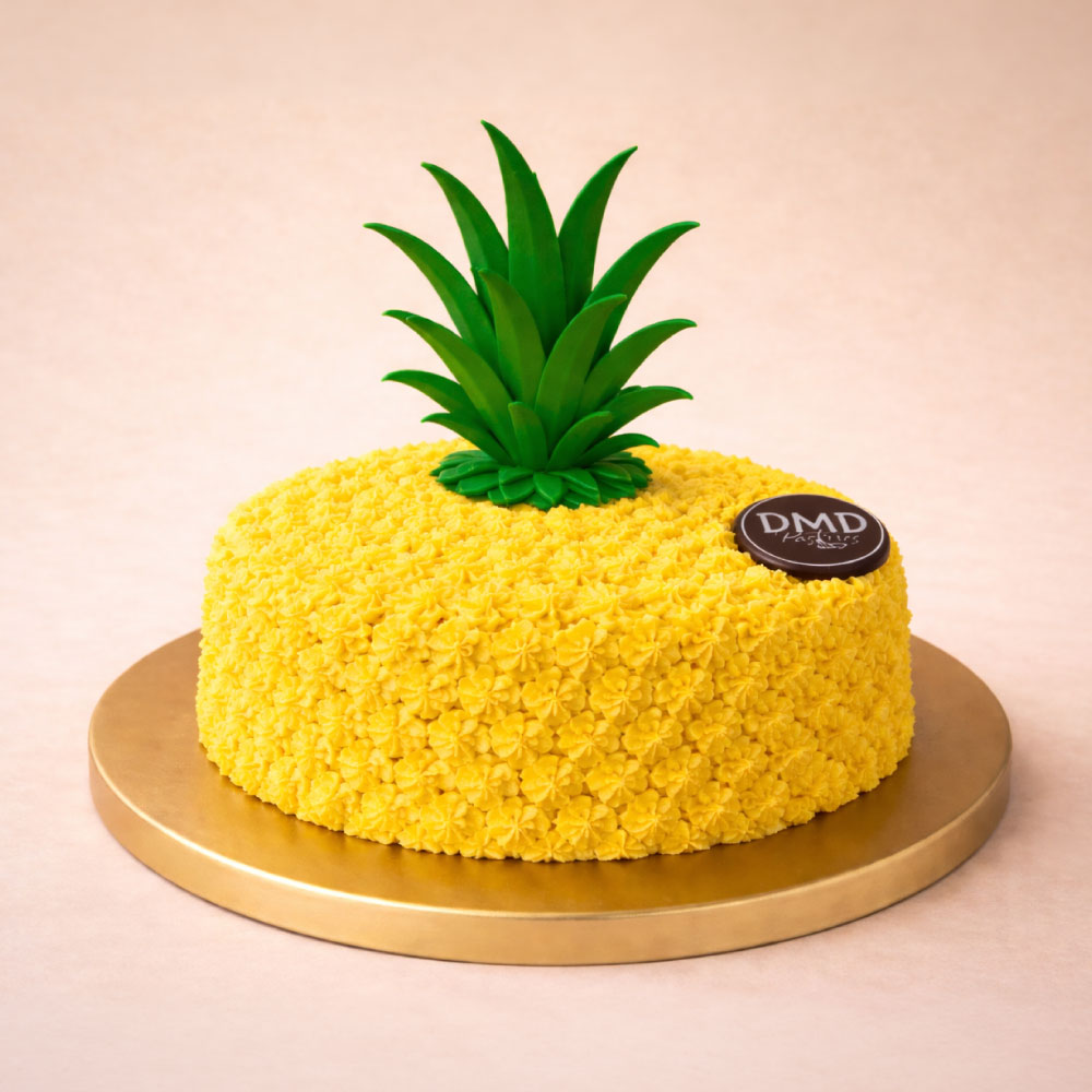 pineapple-birthday-cake-dubai